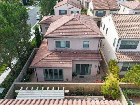 81  Island Coral  , Irvine, CA