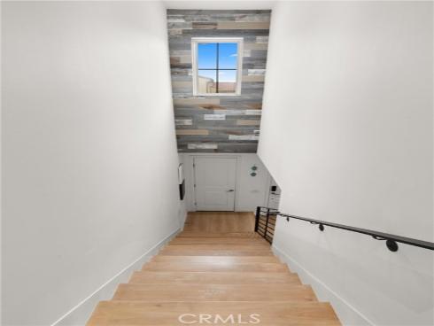 112  Gemstone  , Irvine, CA