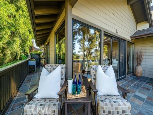 30  Nuevo  15 , Irvine, CA