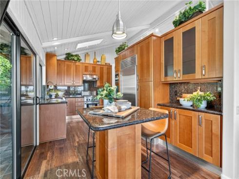 30  Nuevo  15 , Irvine, CA