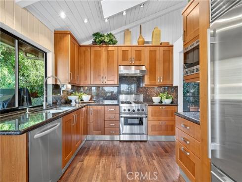 30  Nuevo  15 , Irvine, CA