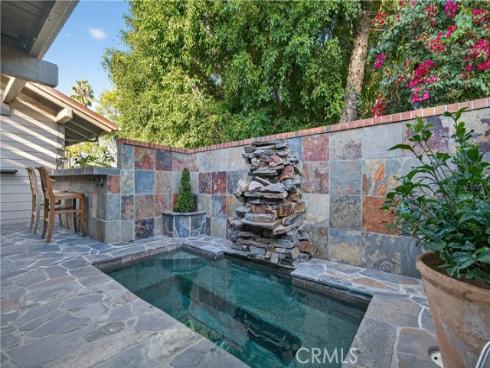 30  Nuevo  15 , Irvine, CA