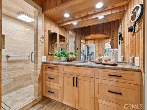 30  Nuevo  15 , Irvine, CA