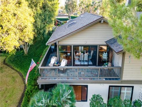 30  Nuevo  15 , Irvine, CA