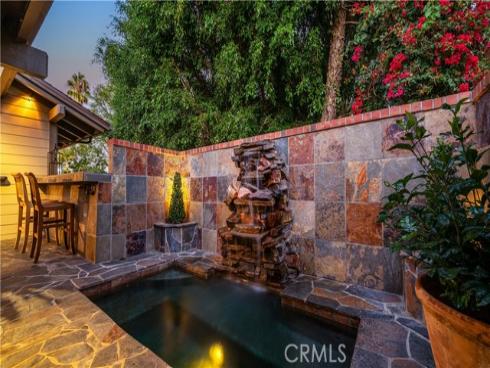 30  Nuevo  15 , Irvine, CA