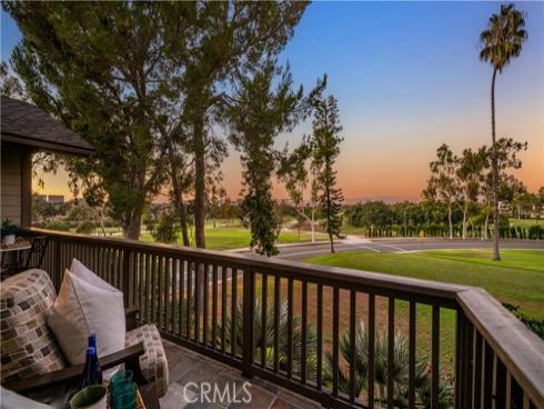 30  Nuevo  15 , Irvine, CA