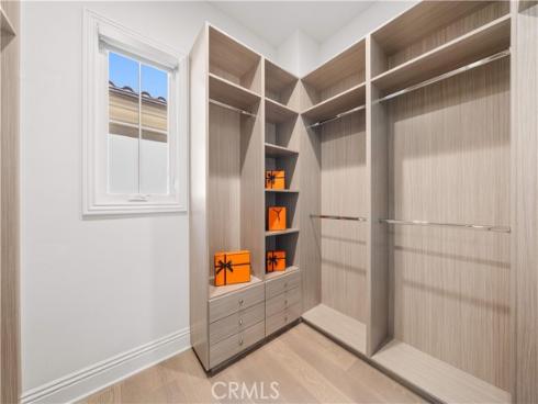 57  Kite  , Irvine, CA