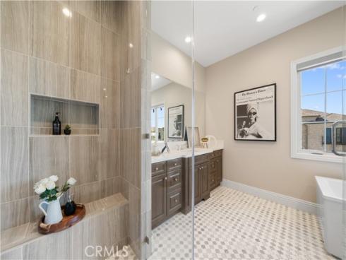 57  Kite  , Irvine, CA