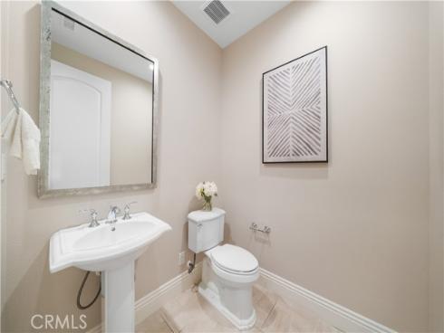 57  Kite  , Irvine, CA