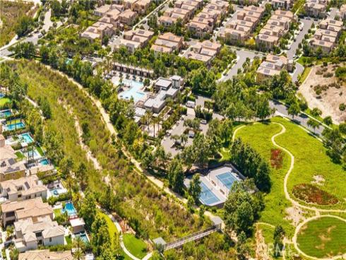 57  Kite  , Irvine, CA