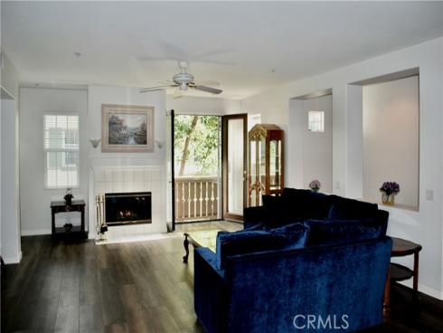 30  Taquitz  , Irvine, CA