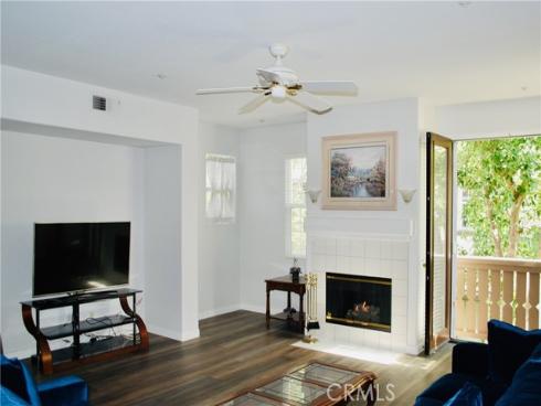 30  Taquitz  , Irvine, CA