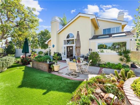 39  Foxboro  , Irvine, CA