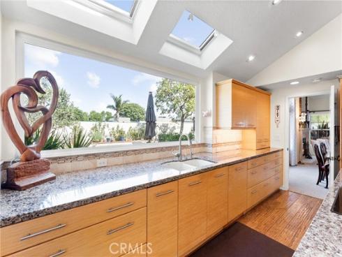 39  Foxboro  , Irvine, CA