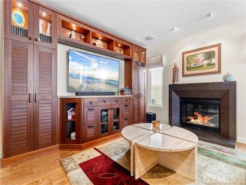 39  Foxboro  , Irvine, CA