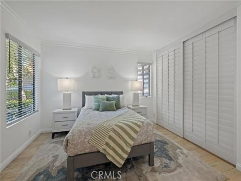 83  Briarglen  21 , Irvine, CA