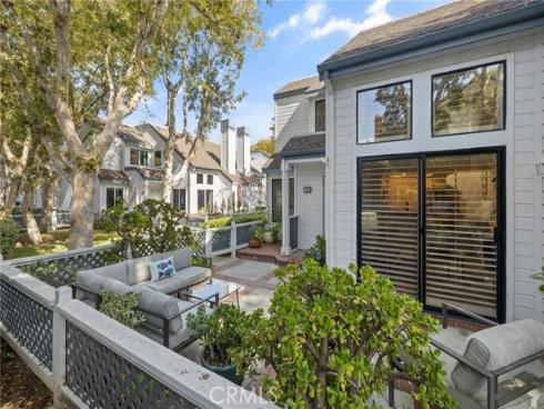 83  Briarglen  21 , Irvine, CA