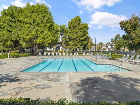 83  Briarglen  21 , Irvine, CA