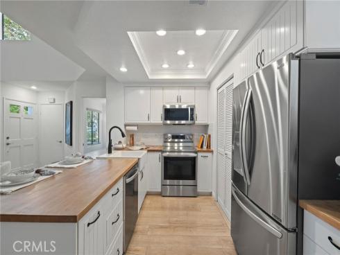 83  Briarglen  21 , Irvine, CA