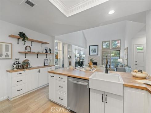 83  Briarglen  21 , Irvine, CA