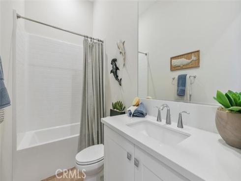 547  Mulligan  , Irvine, CA