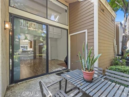 37  Lakepines  , Irvine, CA