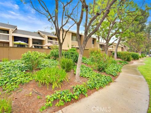 37  Lakepines  , Irvine, CA