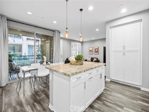 88  Capricorn  , Irvine, CA