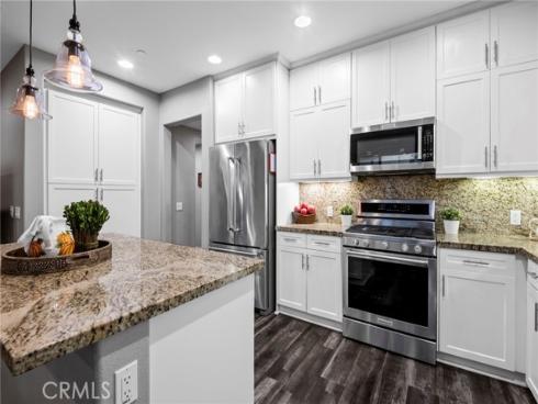 88  Capricorn  , Irvine, CA