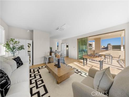 126  Interval  , Irvine, CA