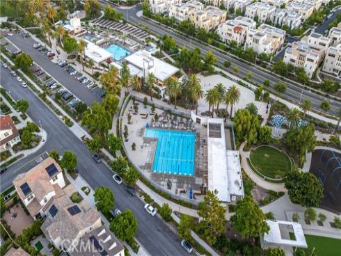 126  Interval  , Irvine, CA