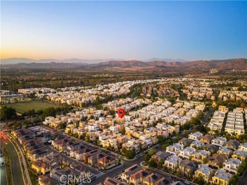 126  Interval  , Irvine, CA