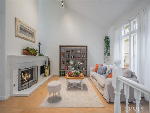 19  Dartmouth  , Irvine, CA