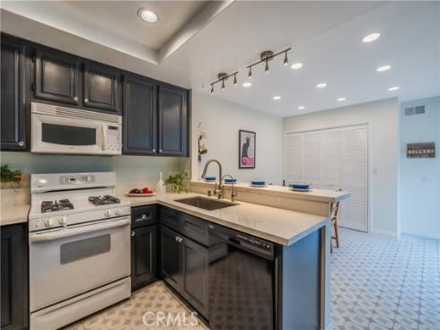 19  Dartmouth  , Irvine, CA