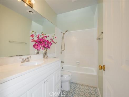 19  Dartmouth  , Irvine, CA