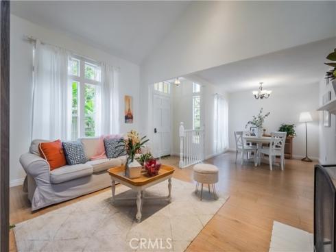 19  Dartmouth  , Irvine, CA