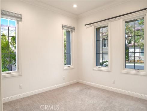 111  Lanzon  , Irvine, CA