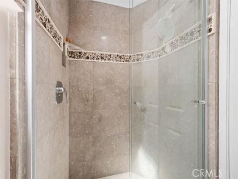 32  Colonial  , Irvine, CA