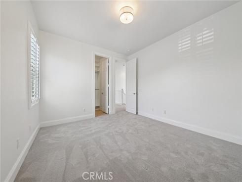 21  Canoe  , Irvine, CA