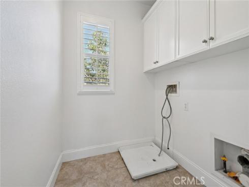 21  Canoe  , Irvine, CA