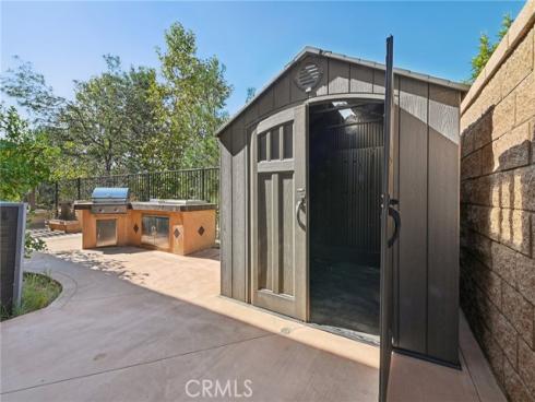 21  Canoe  , Irvine, CA