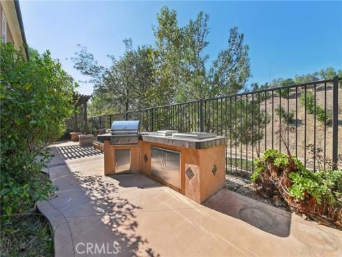 21  Canoe  , Irvine, CA