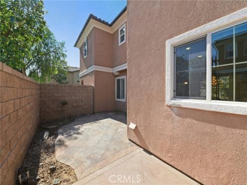 21  Canoe  , Irvine, CA