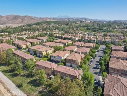 21  Canoe  , Irvine, CA