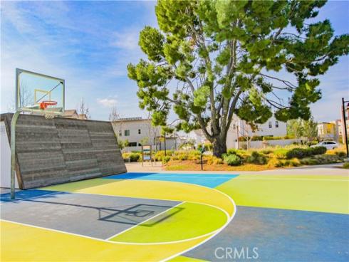 121  Dolores  , Irvine, CA