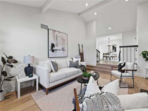 6  Osprey  , Irvine, CA