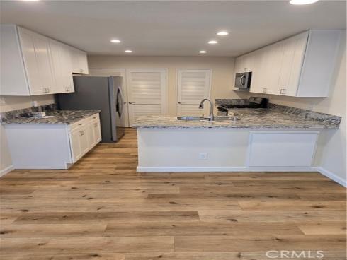 22  Exeter  23 , Irvine, CA