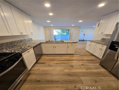 22  Exeter  23 , Irvine, CA