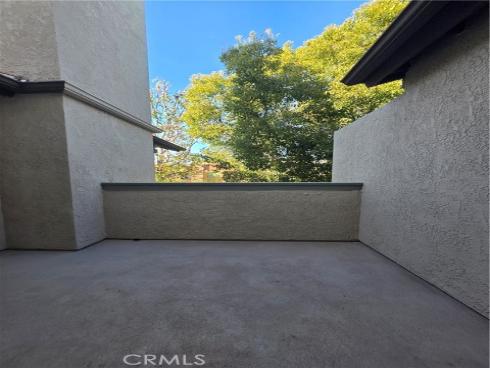 22  Exeter  23 , Irvine, CA