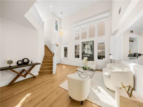 32  Silveroak  , Irvine, CA